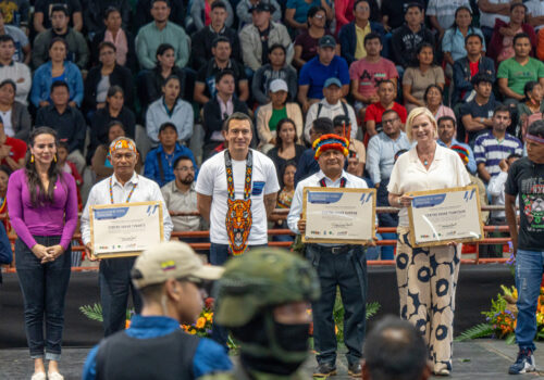 Adjudicación de tierras a centros shuar 01
